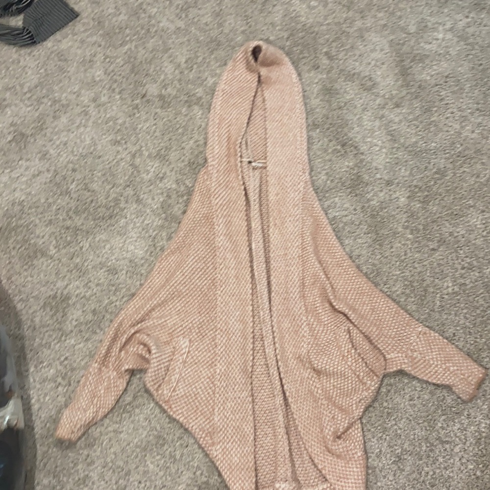 Hooded cocoon sweater.